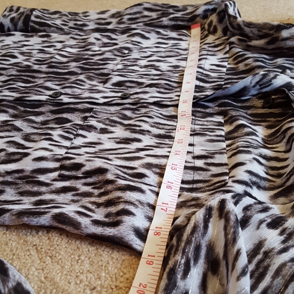 Women's Michael Kors sheer blouse size Small - Picture 4 of 8